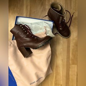 Worn once! Stuart Weitzman Kolbie Chain Block Bootie - size 7